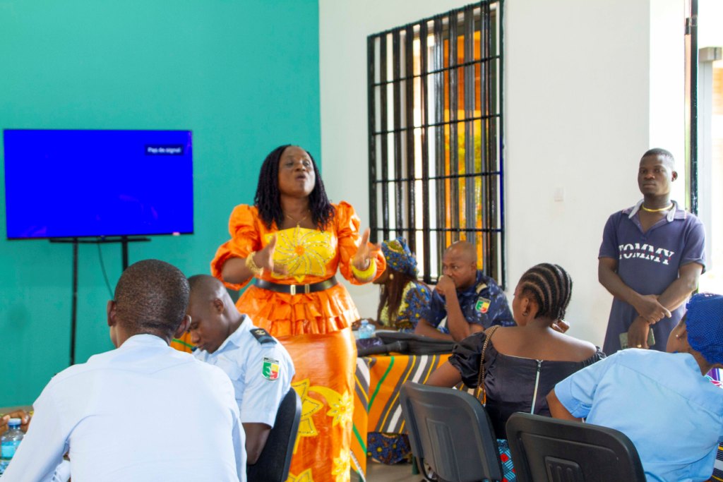 GAIFEDID-Formation-OPJV Gestion des cas de VBG : GAIFEDID Ong forme les agents sociaux, agents de santé et les OPJ de Ouidah