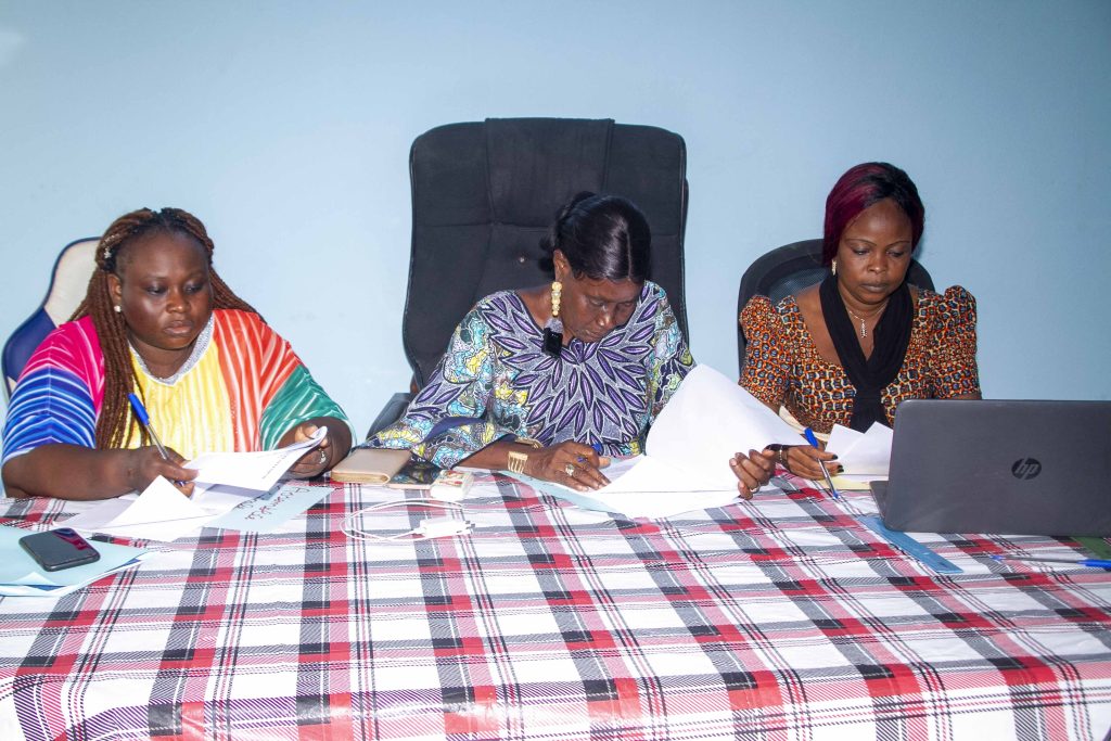 AG-PFOF_20-1024x683 Naissance de la Plateforme faîtière des Organisations et Mouvements Féminins et Féministes du Bénin (PFOF-Bénin): Une nouvelle coalition pour renforcer la lutte en faveur des droits des femmes