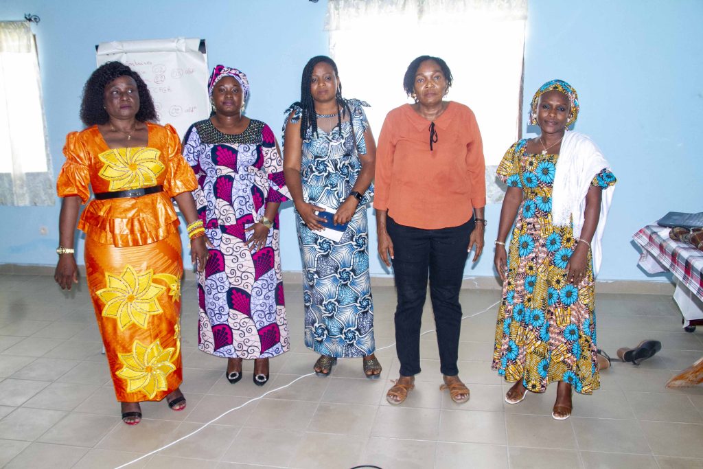 AG-PFOF_84-1024x683 Naissance de la Plateforme faîtière des Organisations et Mouvements Féminins et Féministes du Bénin (PFOF-Bénin): Une nouvelle coalition pour renforcer la lutte en faveur des droits des femmes