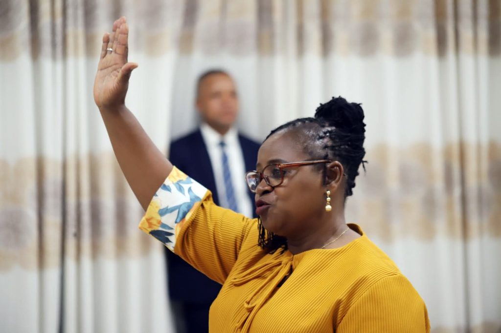 WhatsApp-Image-2025-11-04-at-19.48.26-1-1024x682 Présidentielle 2026 : prestation de serment du collège médical à la Cour constitutionnelle